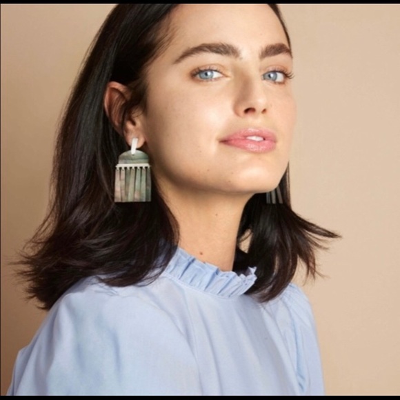 Kendra Scott Layne Statement Earrings Silver - Picture 8 of 8